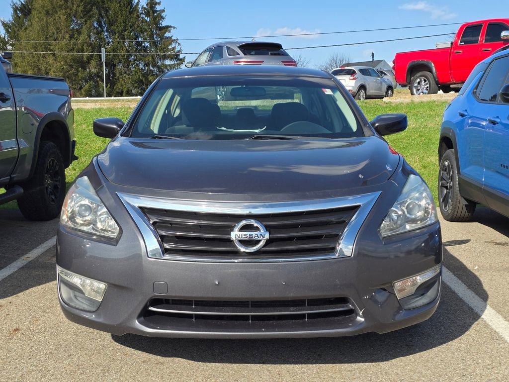 Used 2013 Nissan Altima 2.5 S image 2