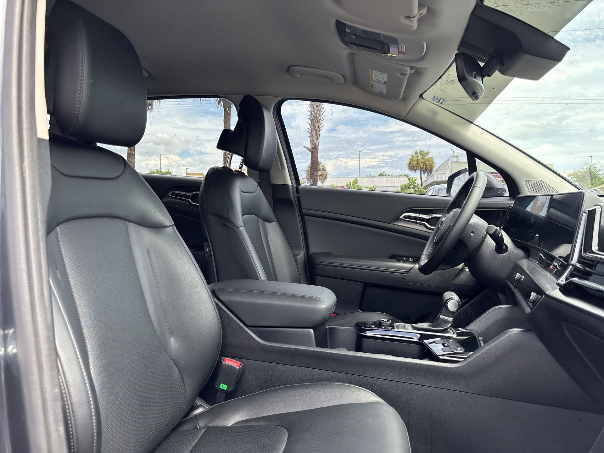 Certified 2024 Kia Sportage EX FWD image 23