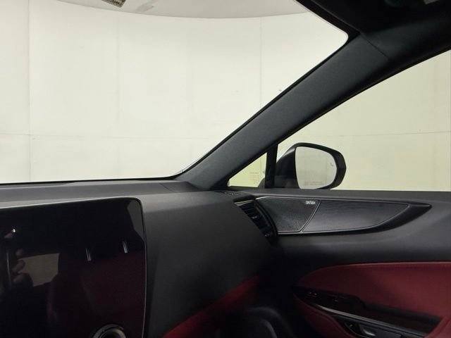 Used 2025 Lexus NX 350h AWD w/ Accessory Package (2T) image 18