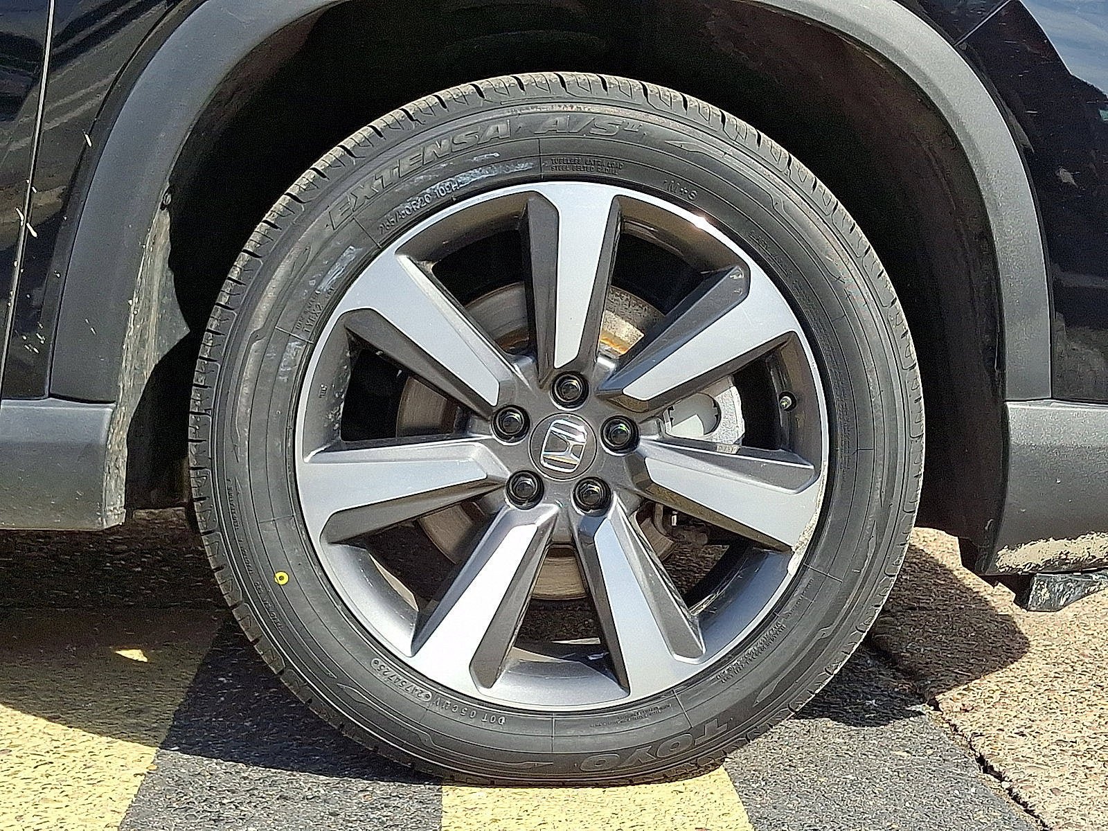 Used 2023 Honda Pilot Touring image 8