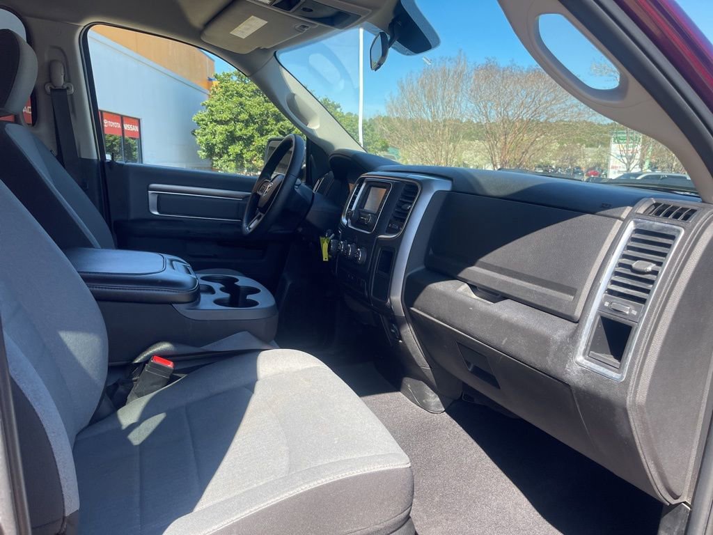Used 2024 RAM 1500 Classic SLT image 17