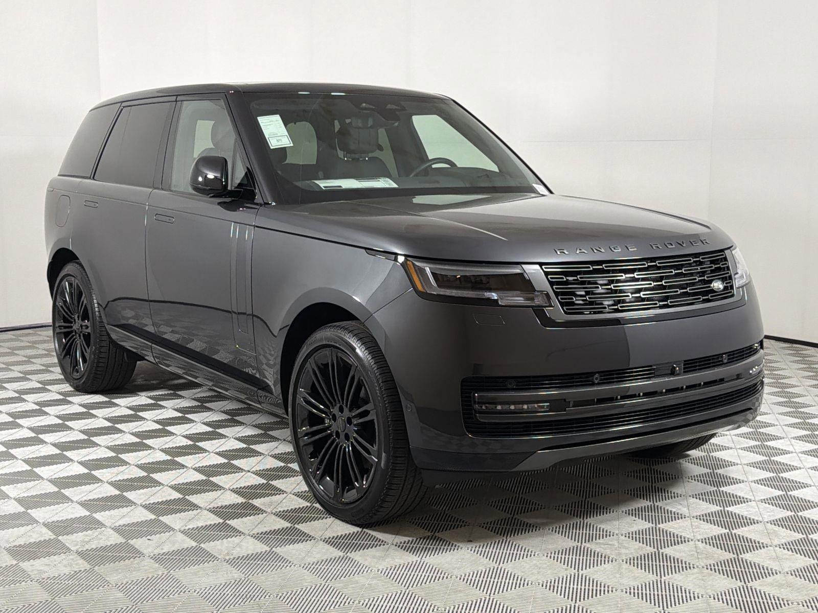 New 2026 Land Rover Range Rover SE image 7
