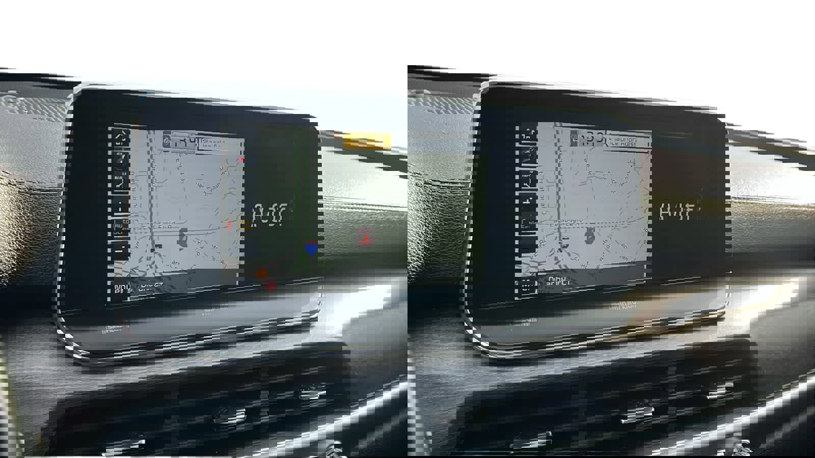 Used 2020 Kia Telluride SX w/ SX Prestige Package image 17