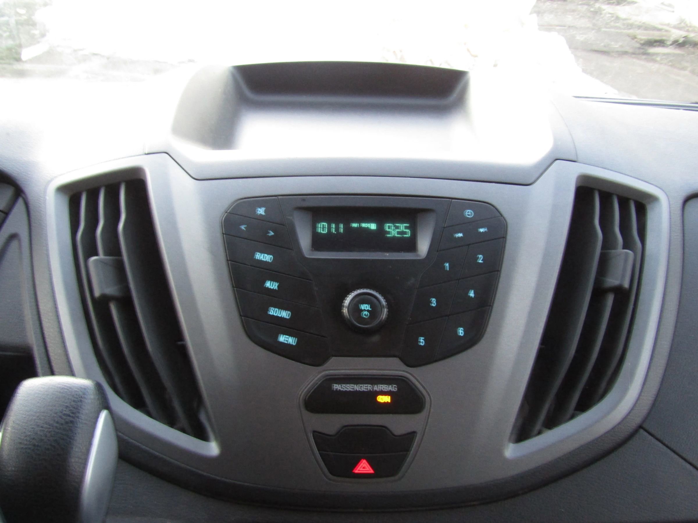 Used 2015 Ford Transit 250 Low Roof image 19
