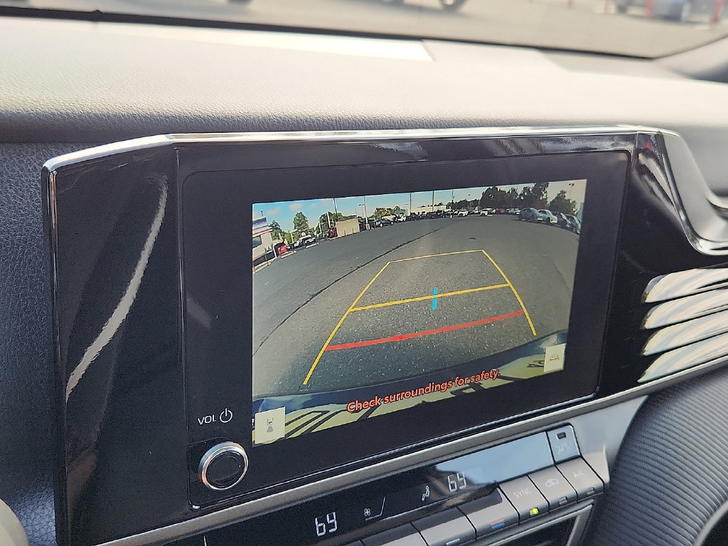 Certified 2026 Toyota Camry SE FWD image 19