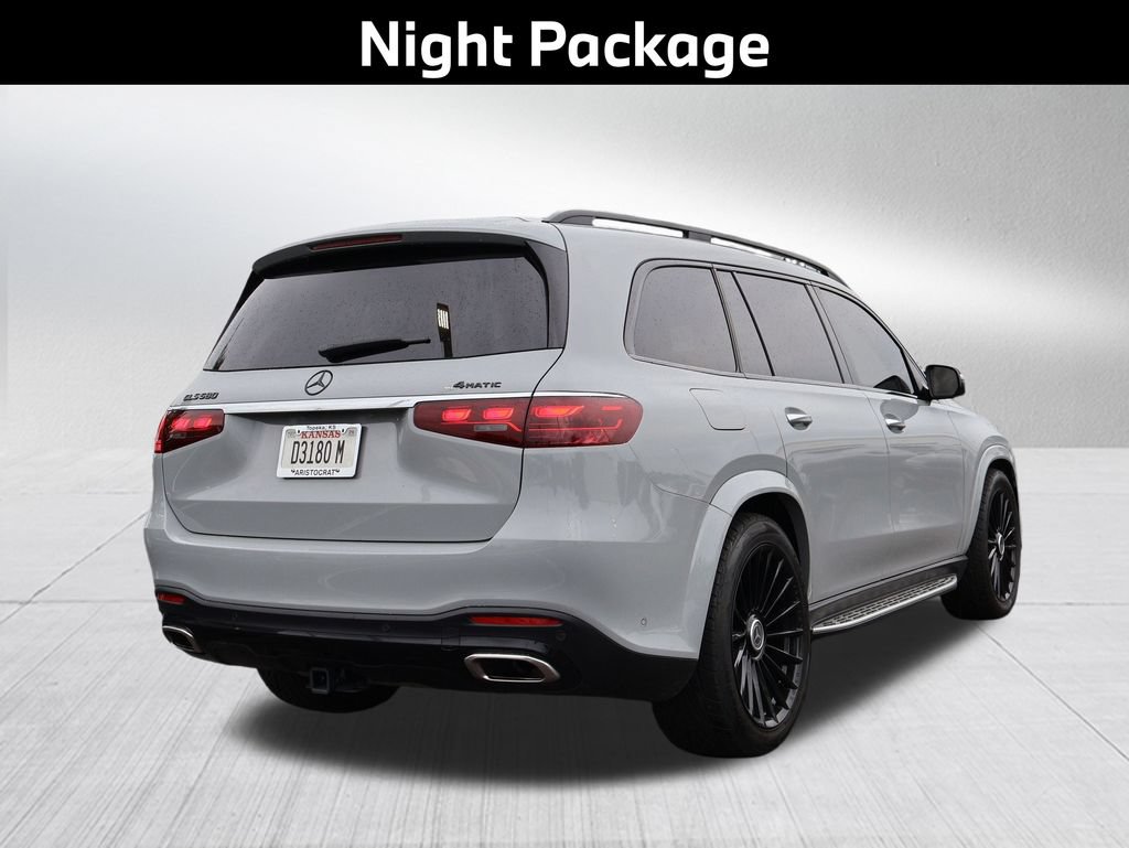 Used 2024 Mercedes-Benz GLS 580 4MATIC image 6