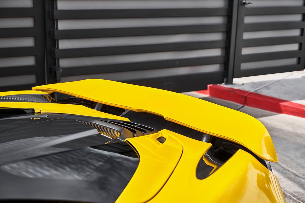 Used 2021 McLaren 720S Luxury RWD image 11