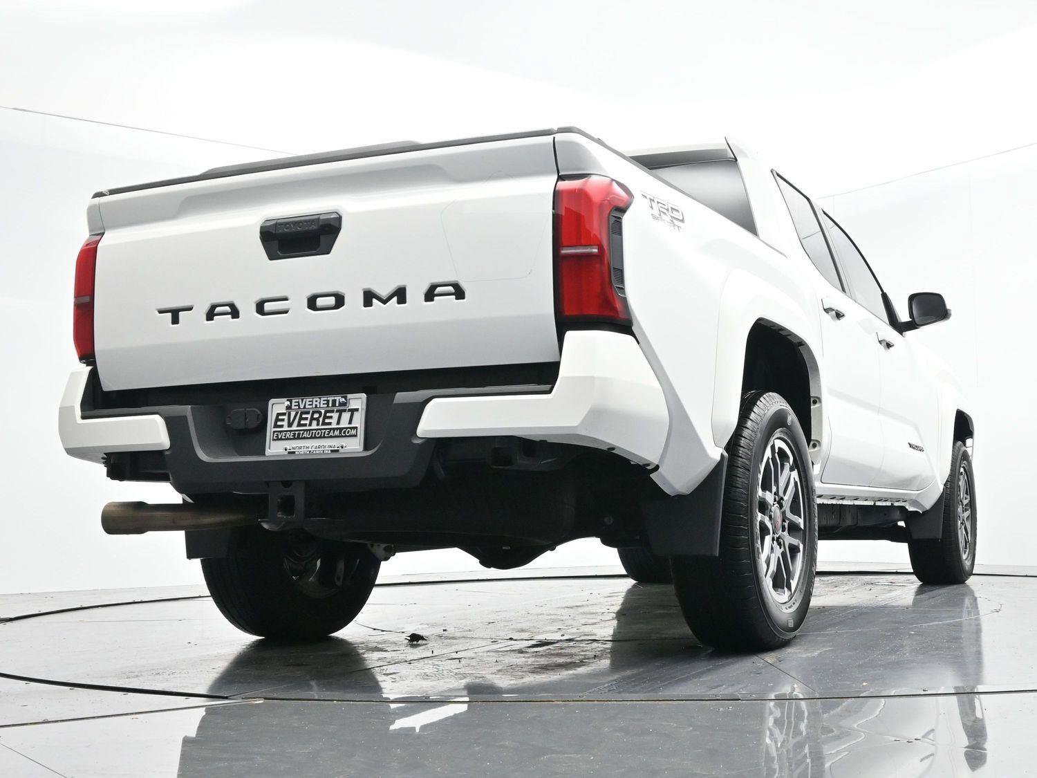 Used 2024 Toyota Tacoma TRD Sport image 47