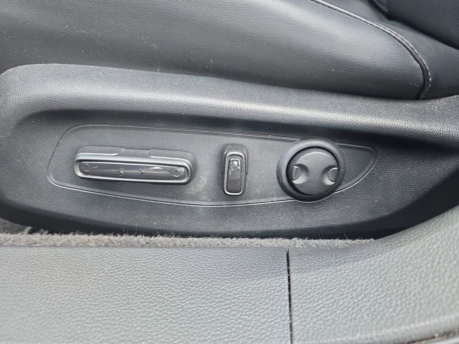 Certified 2023 Honda Accord EX-L image 16