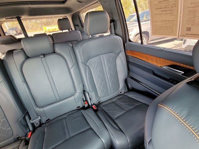 Used 2022 Jeep Grand Wagoneer Series III w/ Flexible Seating Group image 6