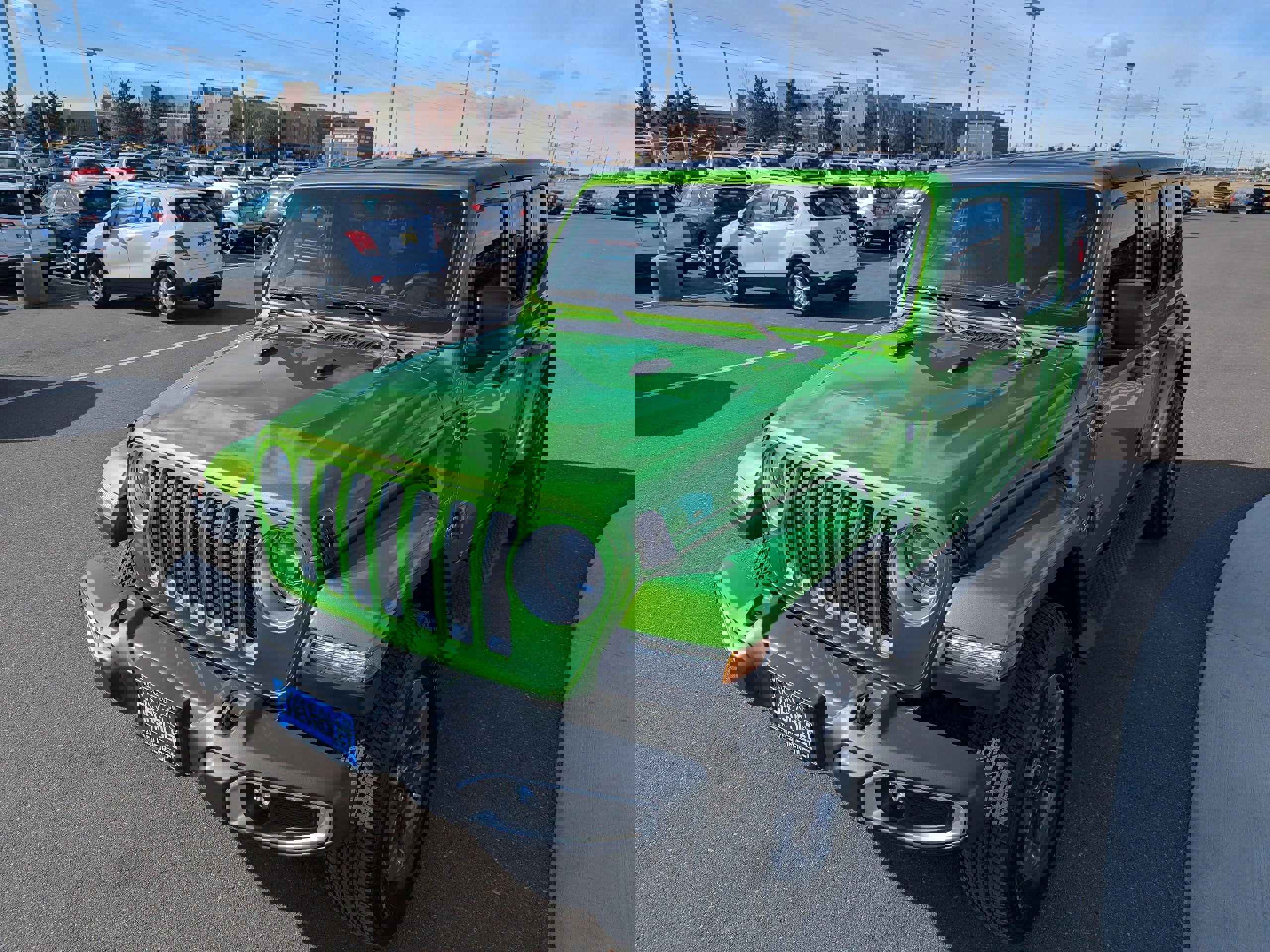 Used 2019 Jeep Wrangler Unlimited Sahara w/ Dual Top Group image 8