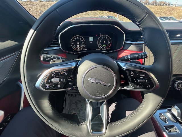 New 2025 Jaguar F-PACE R-Dynamic S image 26