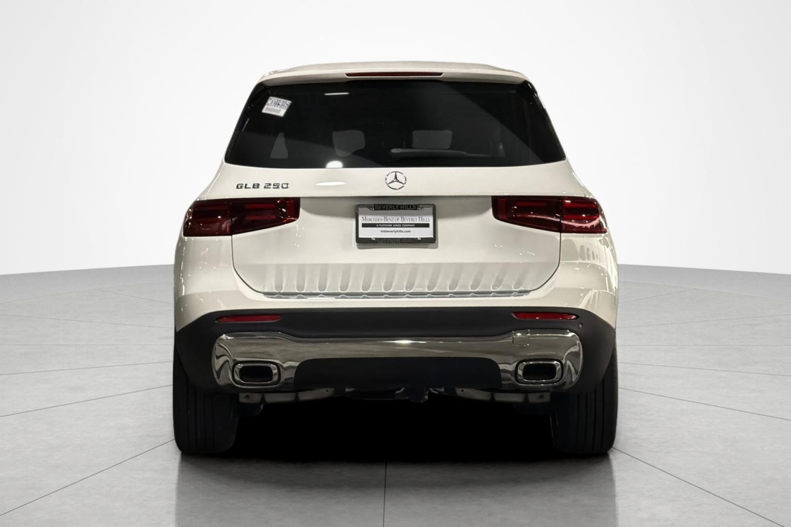 New 2026 Mercedes-Benz GLB 250 image 4