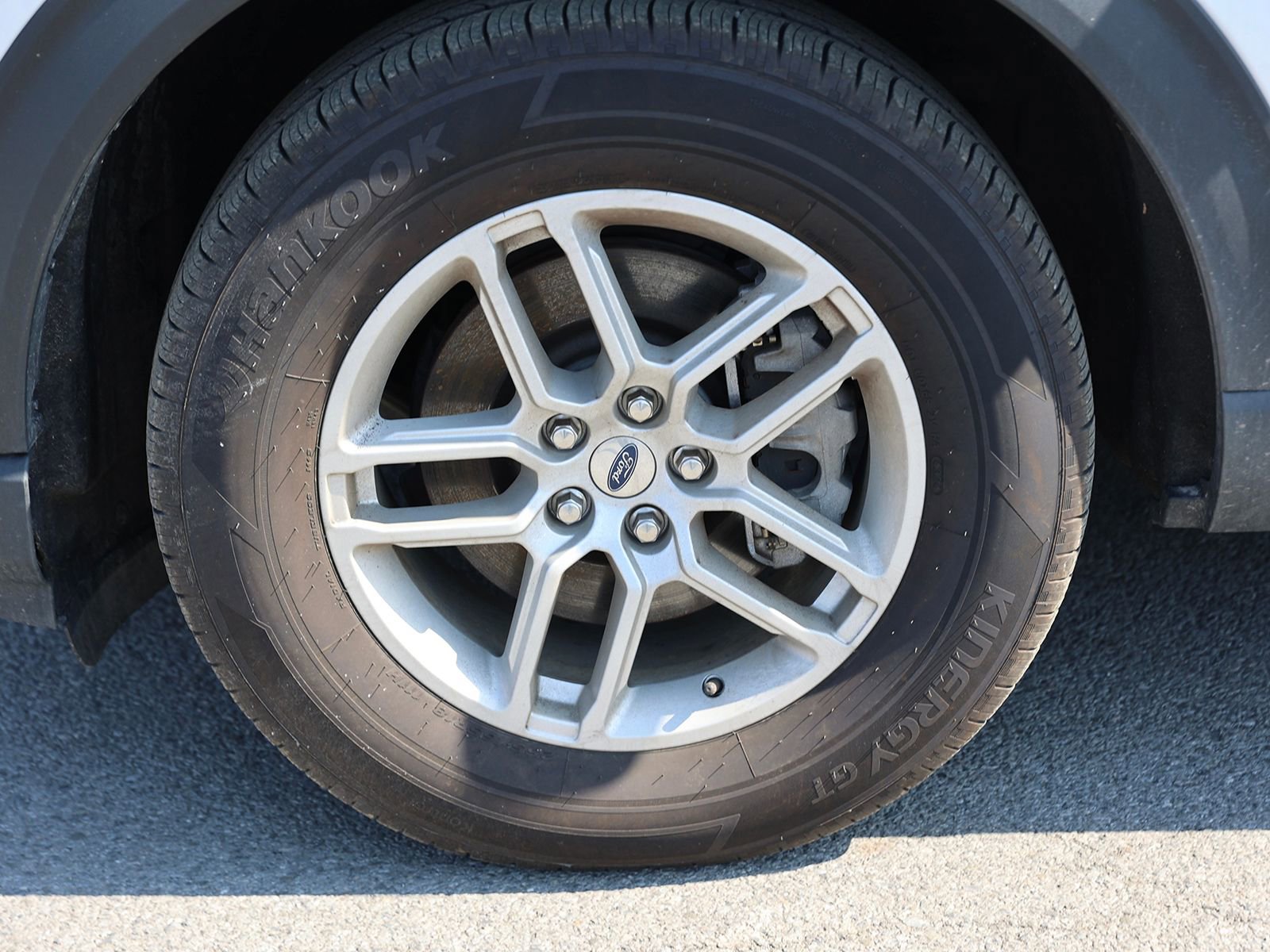 Used 2025 Ford Explorer Active image 11