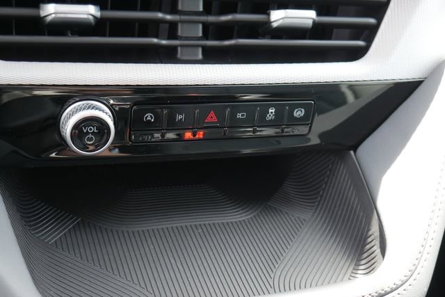 New 2026 Ford Explorer Active AWD/4WD image 21