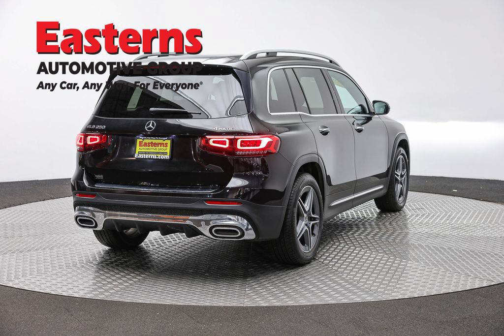 Used 2022 Mercedes-Benz GLB 250 4MATIC w/ AMG Line image 5