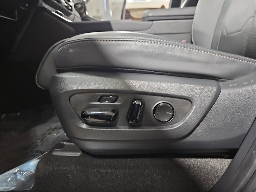 Used 2024 Lexus GX 550 image 31