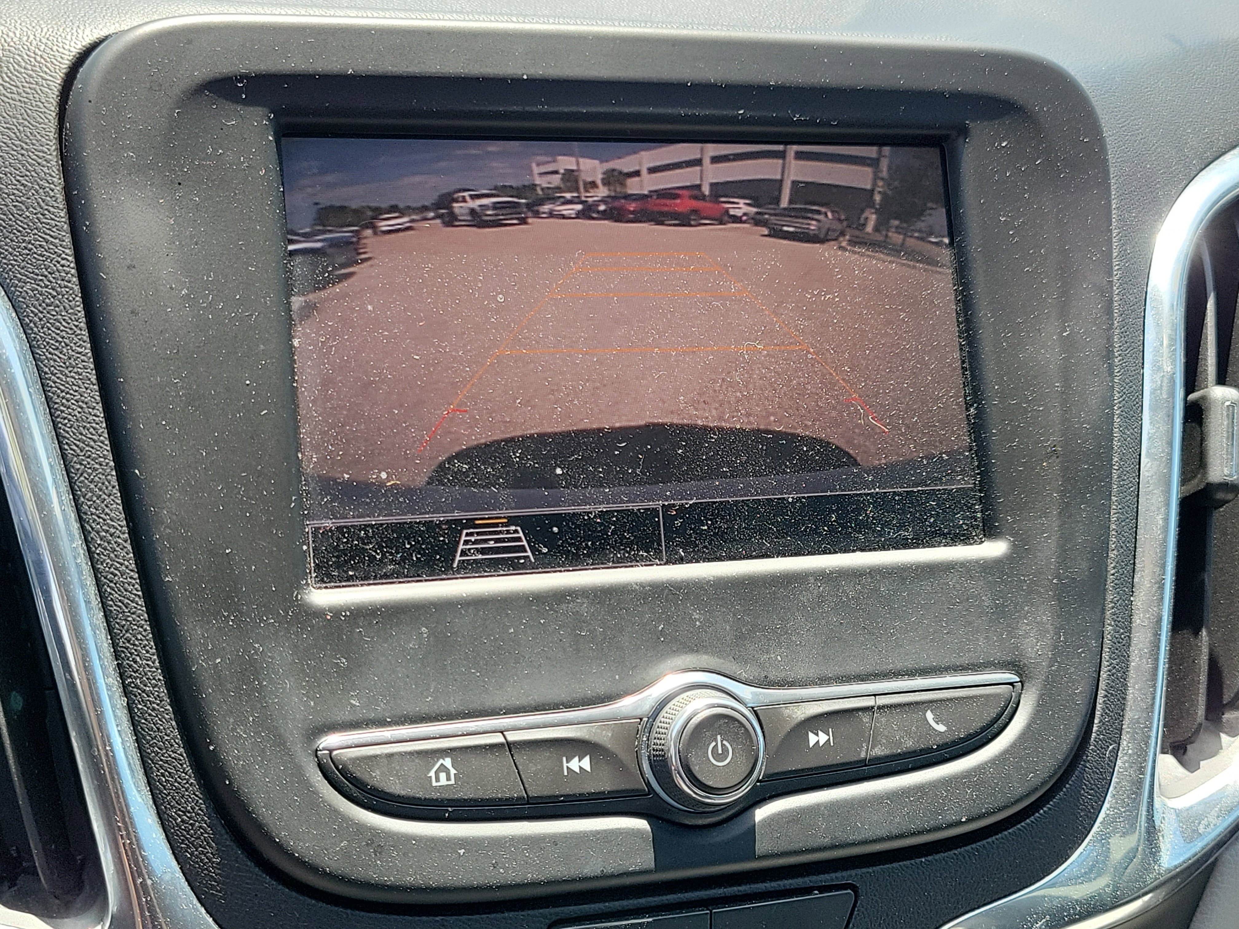 Used 2023 Chevrolet Equinox LS w/ LS Convenience Package image 31