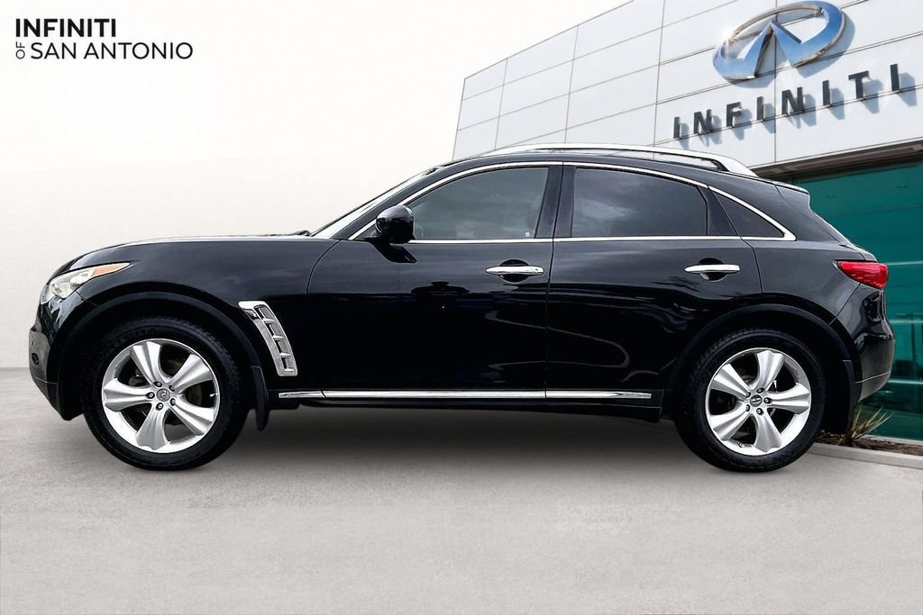 Used 2011 INFINITI FX35 AWD w/ Premium Pkg image 45