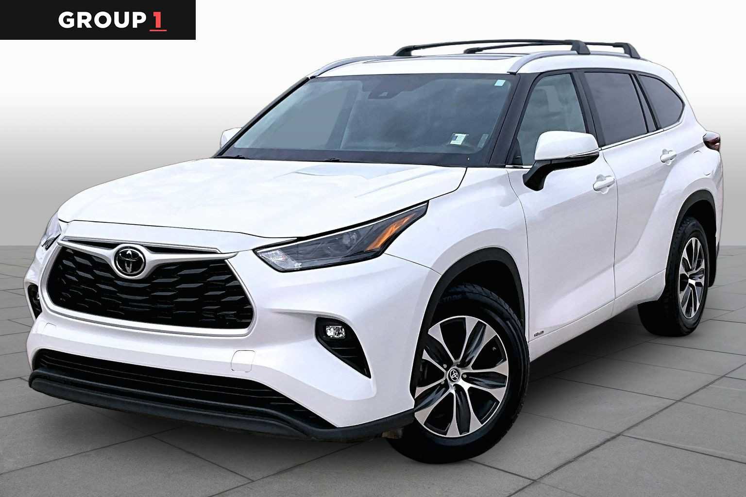 Used 2025 Toyota Highlander XLE AWD/4WD video 1