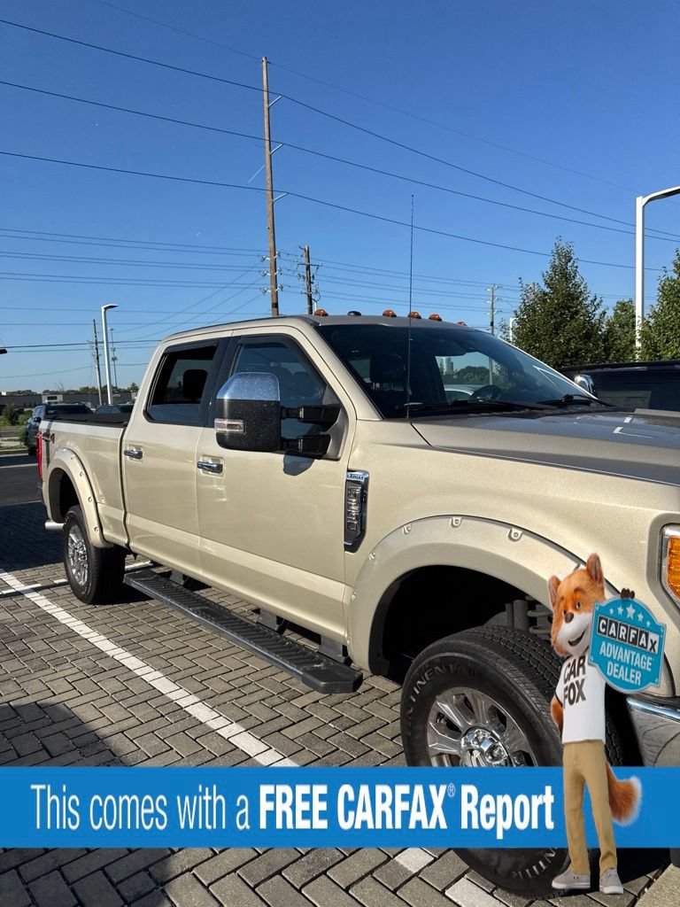 Used 2017 Ford F250 Lariat w/ Lariat Ultimate Package AWD/4WD image 2