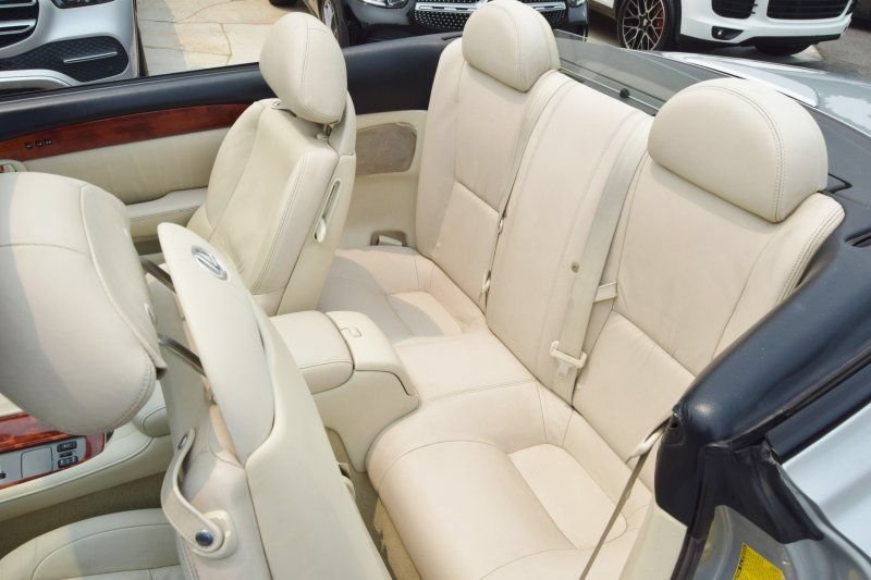 Used 2008 Lexus SC 430 Convertible RWD image 29