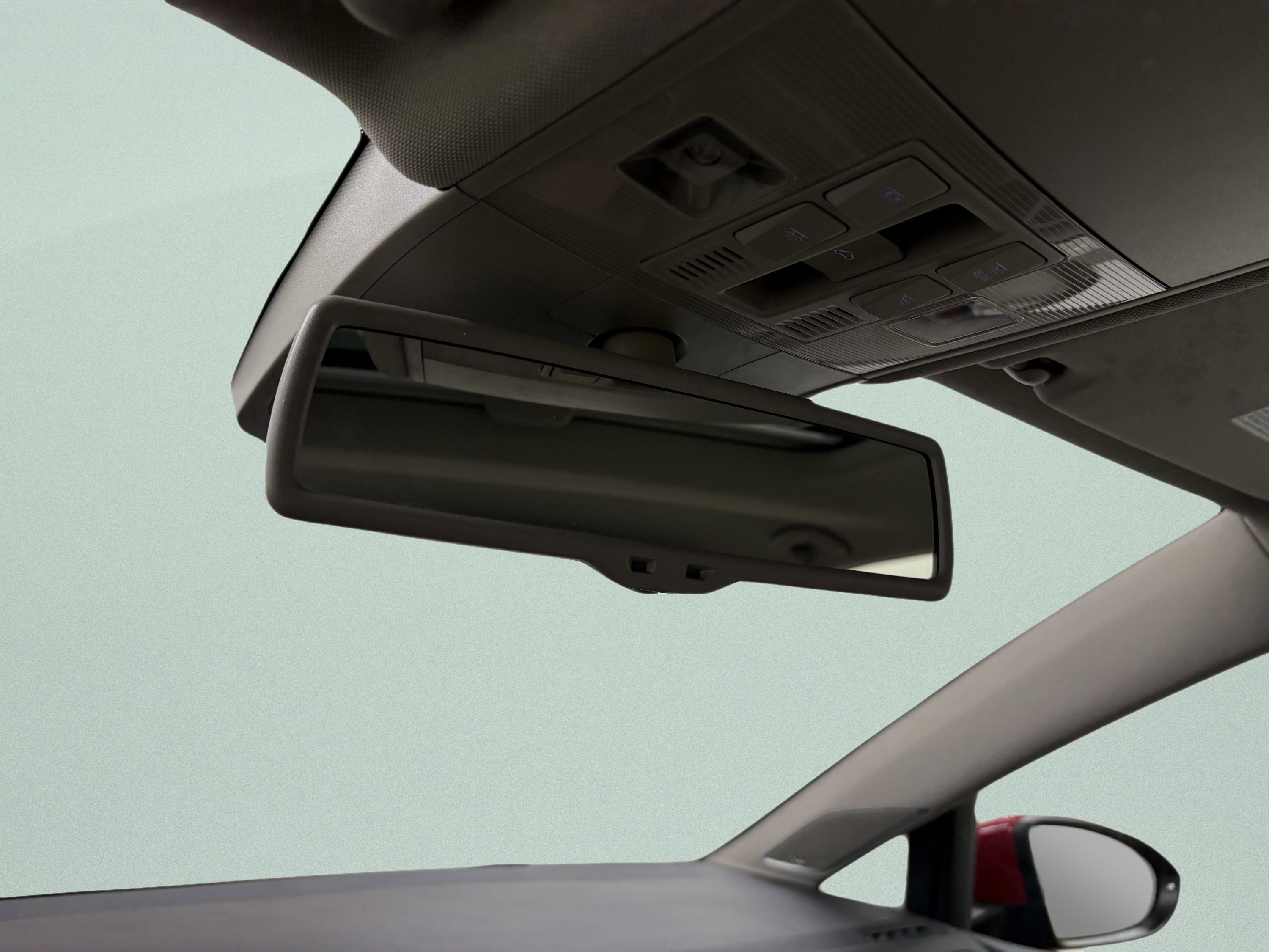 Used 2016 Volkswagen Golf SE w/ Lighting Package image 30