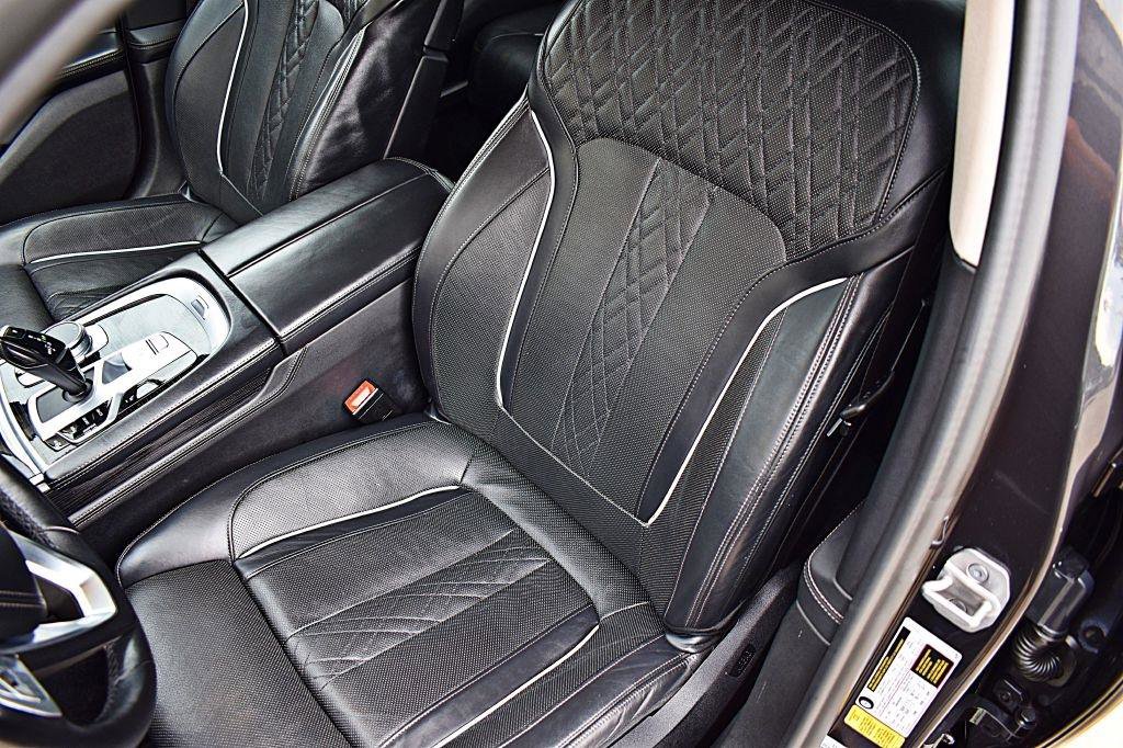 Used 2022 BMW 740i RWD image 17