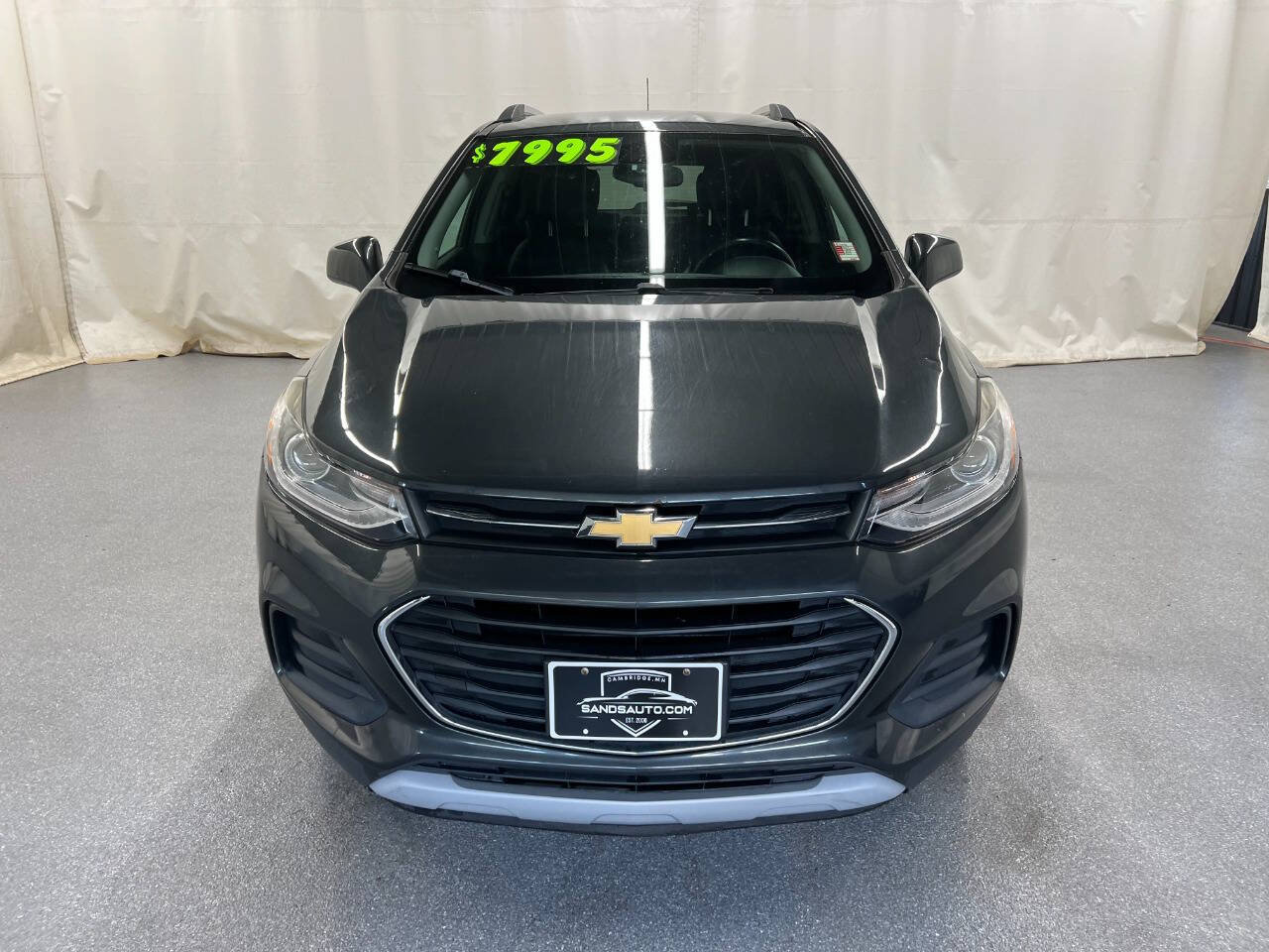 Used 2017 Chevrolet Trax LT w/ LT Convenience Package FWD image 2
