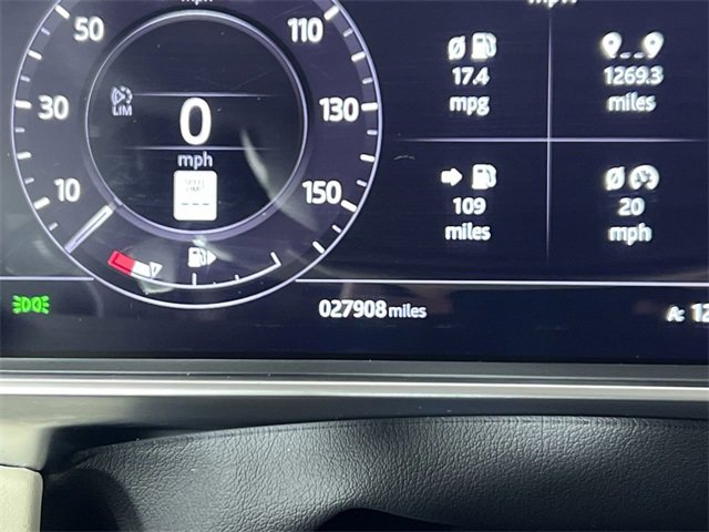 Used 2020 Land Rover Range Rover Sport HST image 12