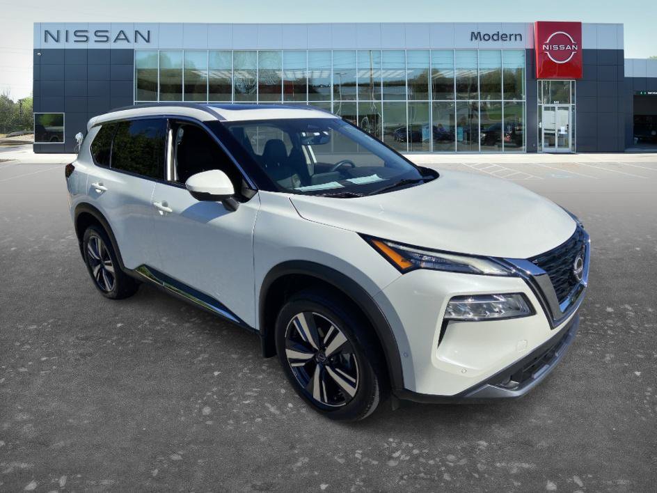 Certified 2023 Nissan Rogue SL w/ SL Premium Package FWD image 3