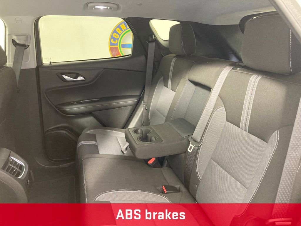Used 2025 Chevrolet Blazer LT AWD/4WD image 17