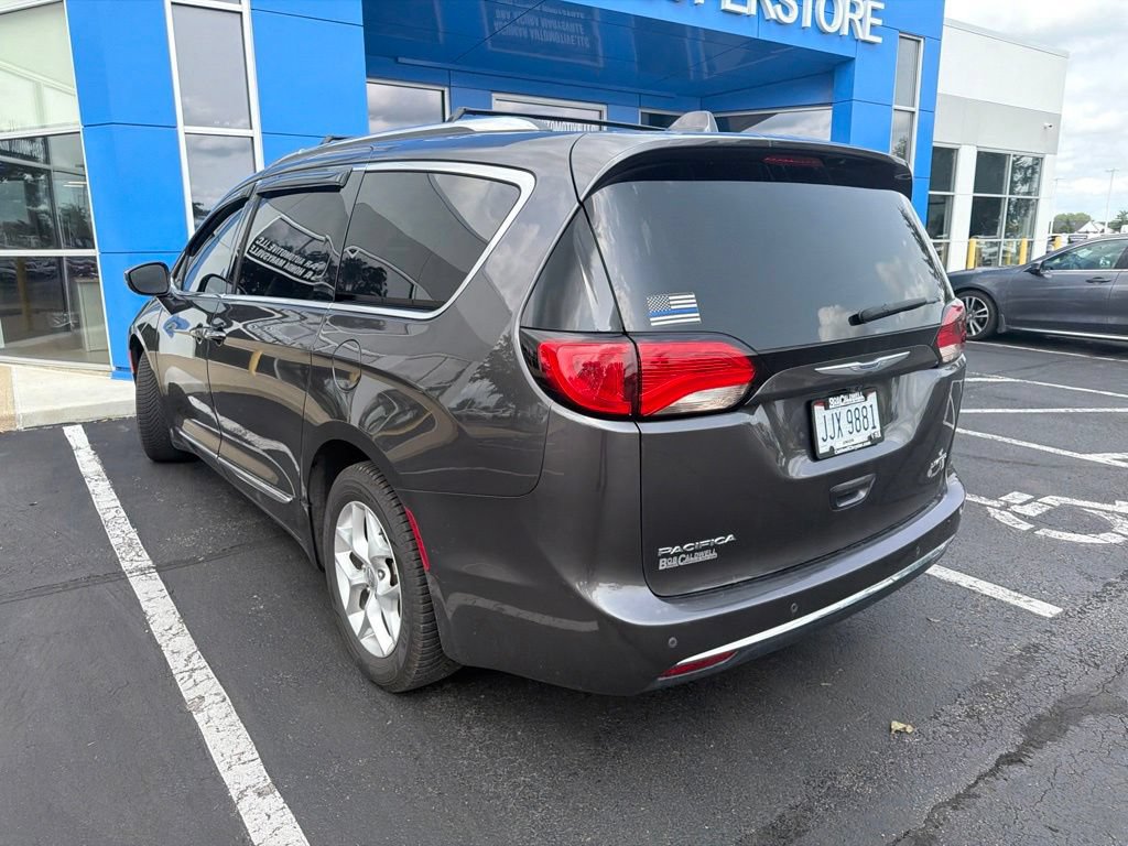 Used 2020 Chrysler Pacifica Limited FWD image 5