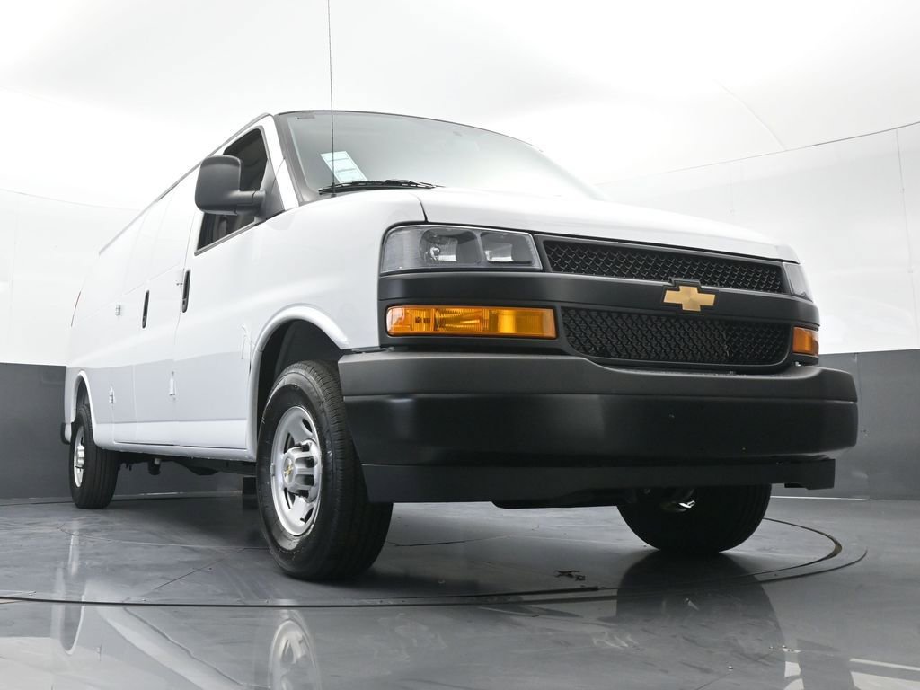 New 2026 Chevrolet Express 2500 Extended w/ Driver Convenience Package RWD image 61