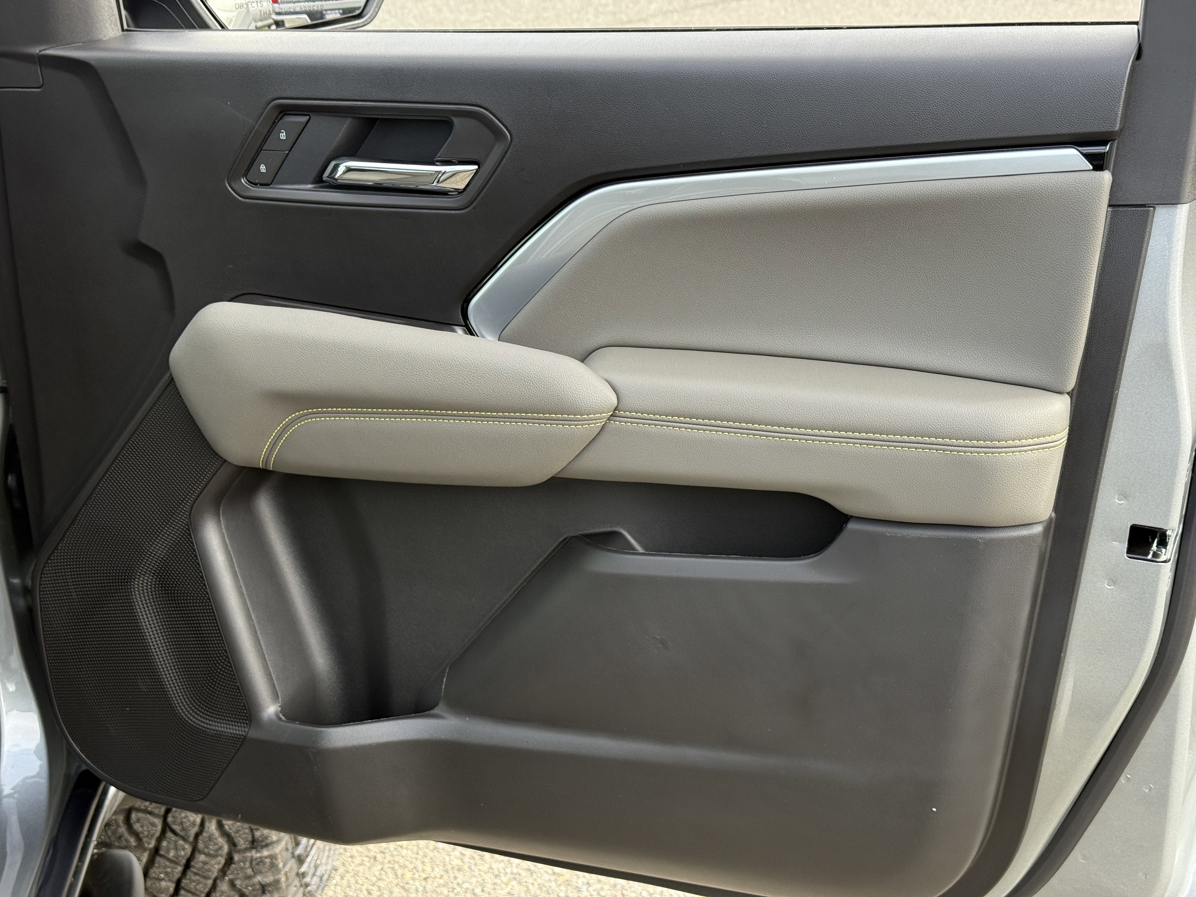 New 2026 Chevrolet Colorado ZR2 w/ ZR2 Bison Edition image 21