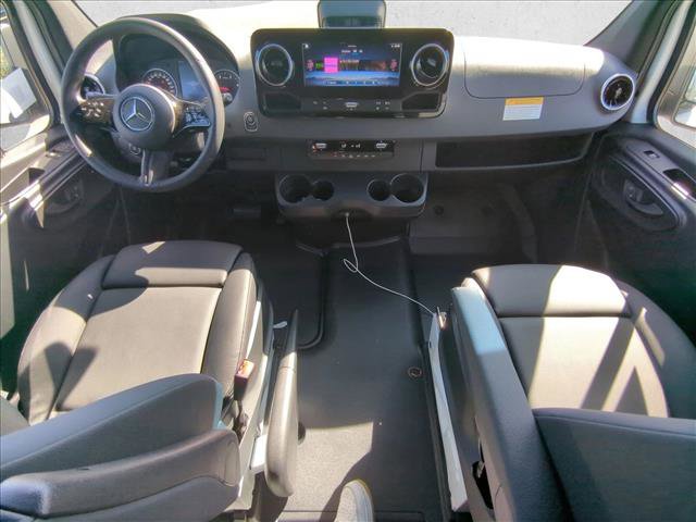 New 2026 Mercedes-Benz Sprinter 2500 image 14