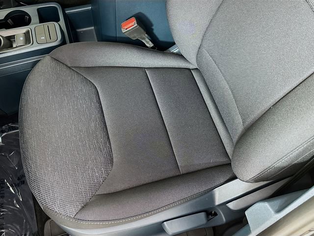 New 2026 Ford Maverick XL w/ Equipment Group 101A AWD/4WD image 18