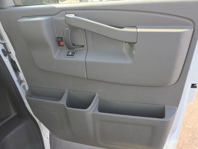 New 2026 GMC Savana 4500 w/ Driver Convenience Package image 24