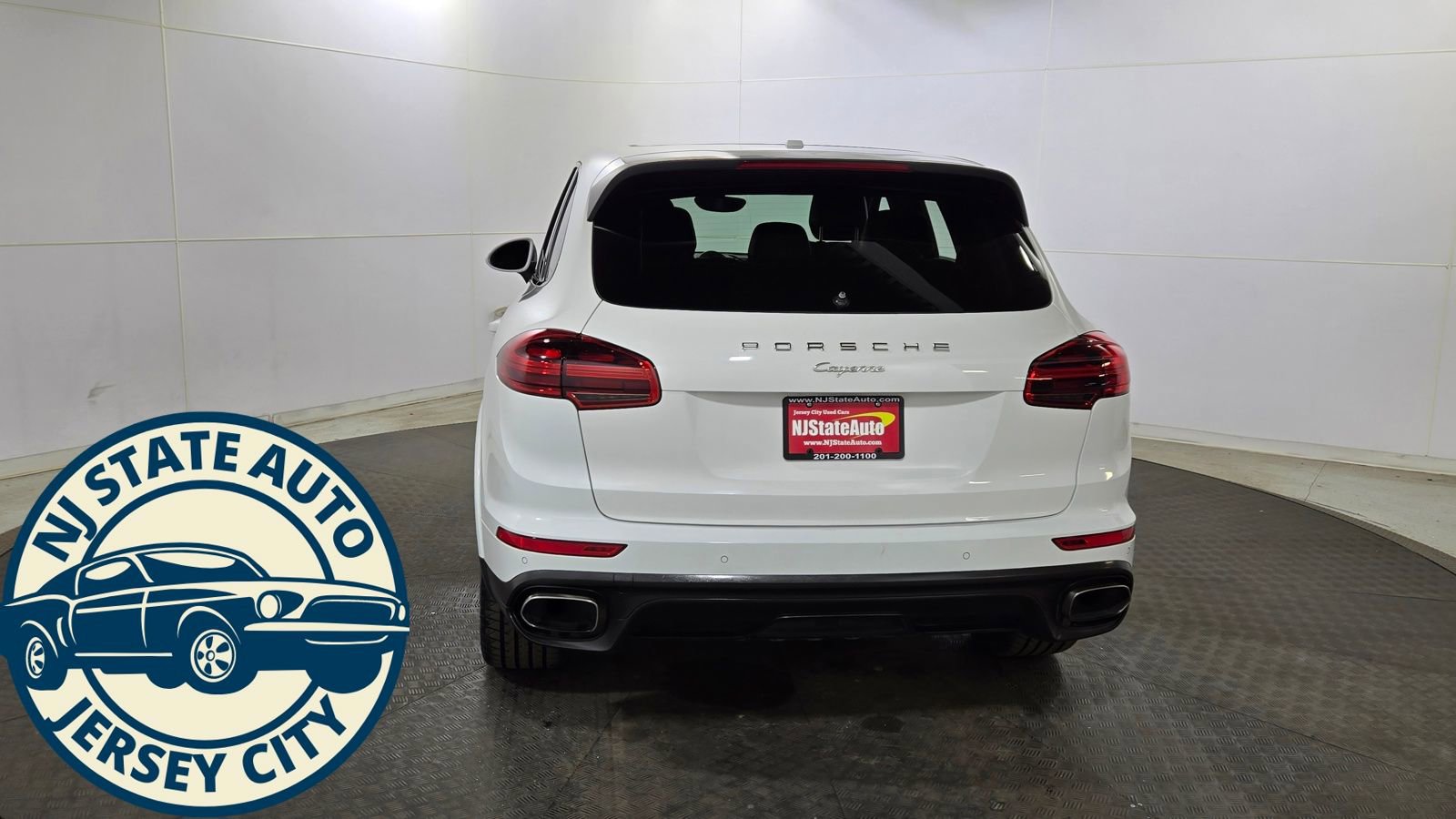 Used 2018 Porsche Cayenne Platinum Edition image 6
