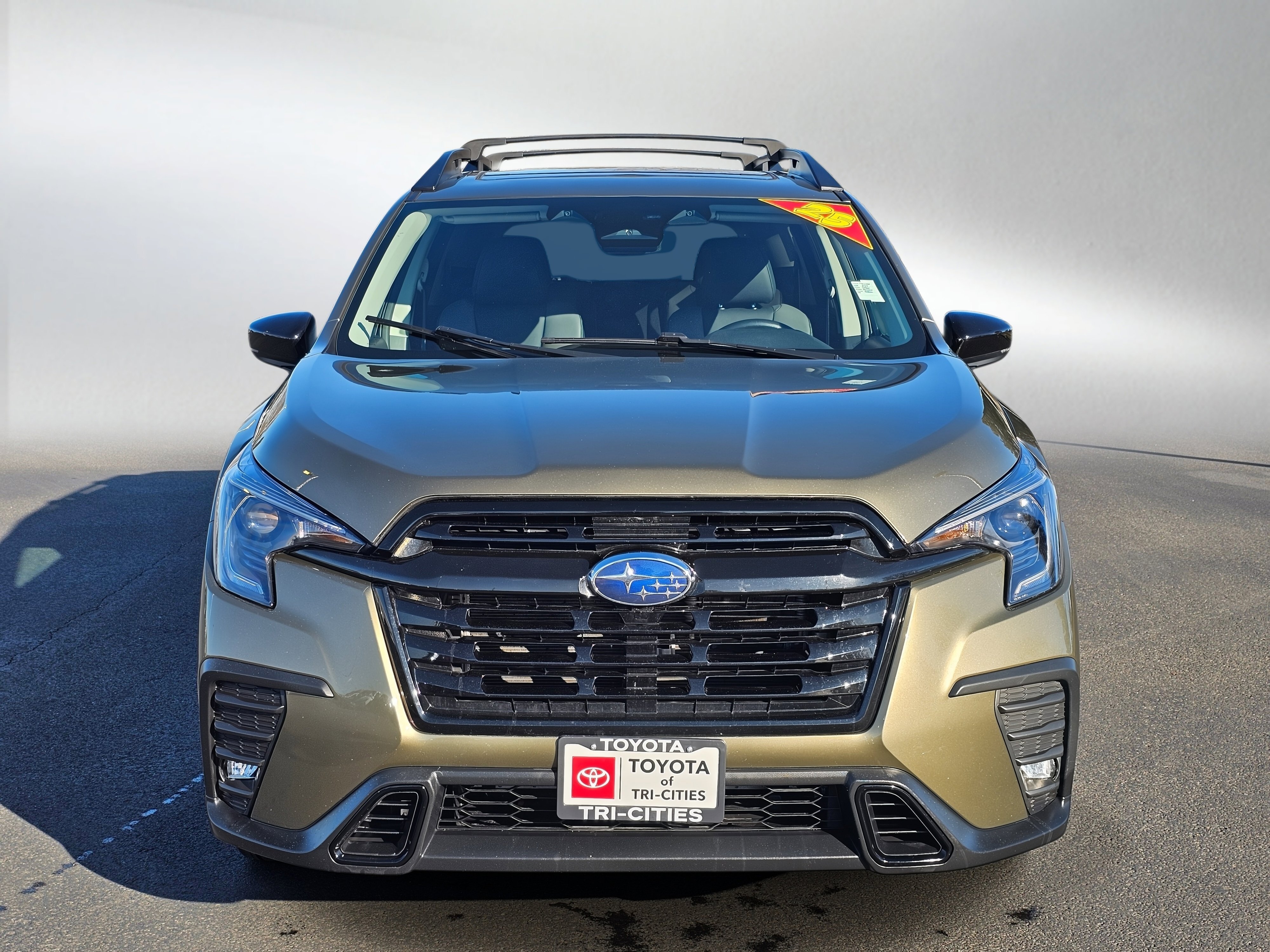 Used 2025 Subaru Ascent Onyx Edition AWD/4WD image 8