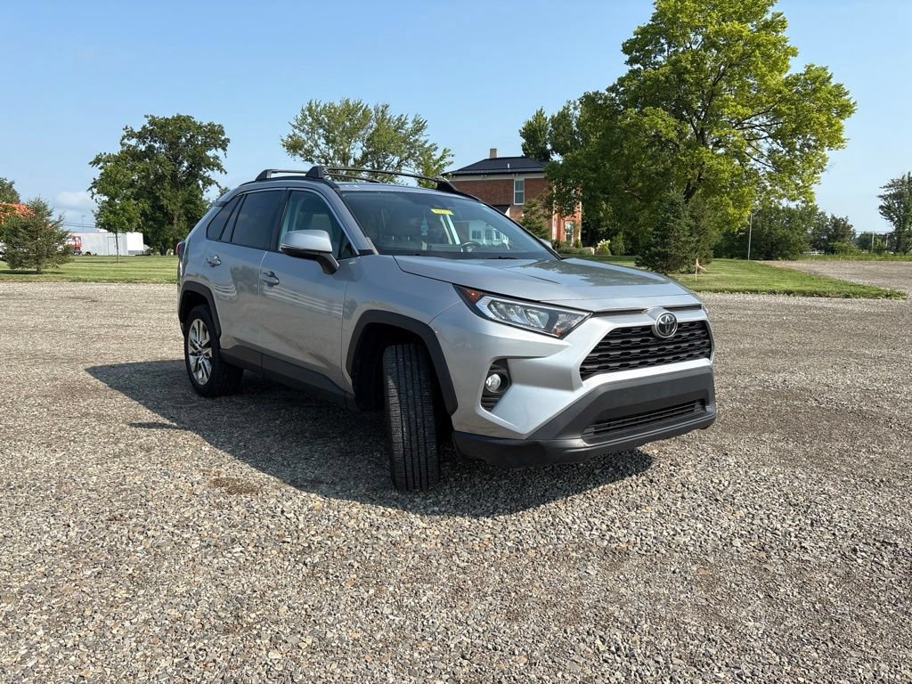 Used 2021 Toyota RAV4 XLE Premium AWD/4WD image 14