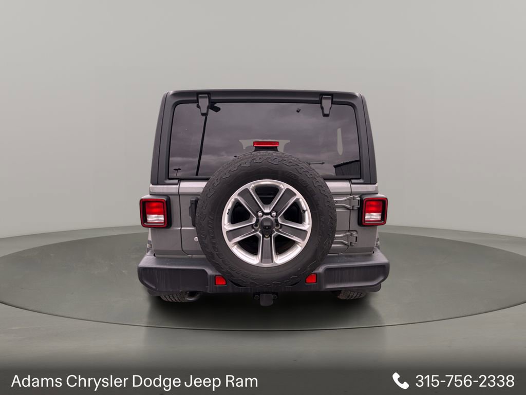 Used 2019 Jeep Wrangler Unlimited Sahara w/ Uconnect 4C Nav & Sound Group image 4