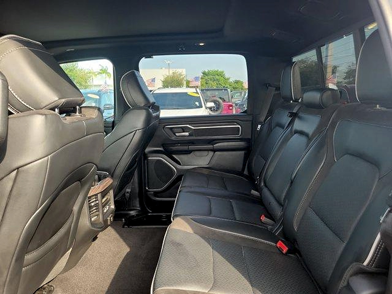 Used 2026 RAM 1500 Laramie w/ Laramie Preferred Package AWD/4WD image 13