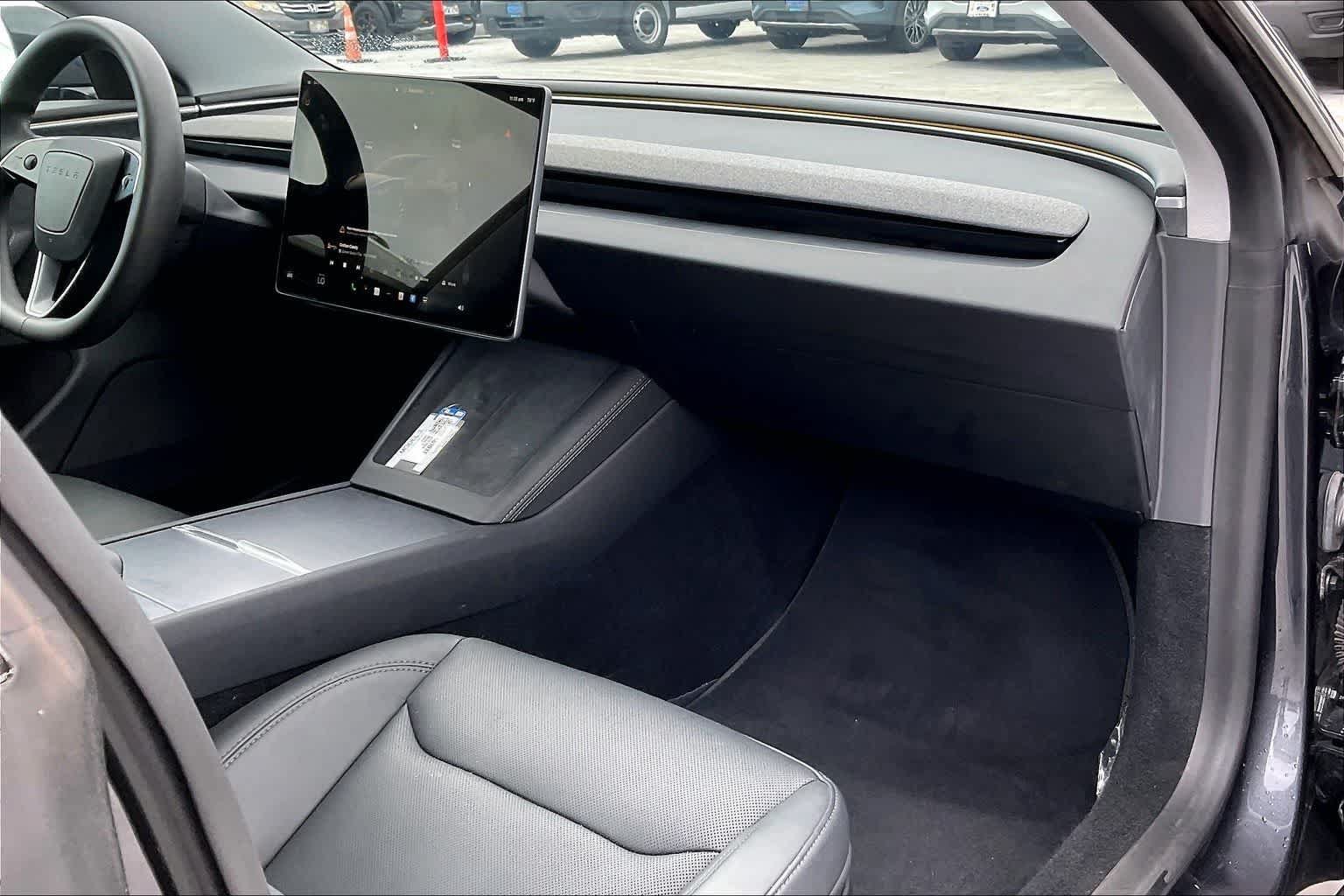 Used 2024 Tesla Model 3 Long Range AWD/4WD image 23