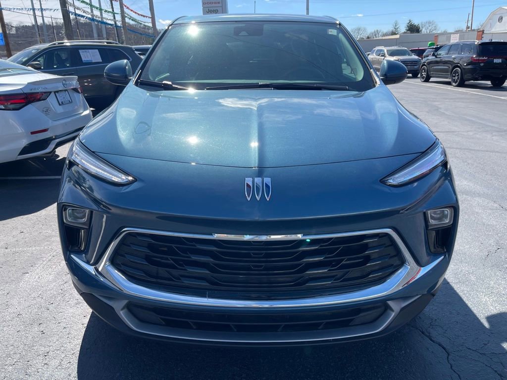 Used 2024 Buick Encore GX Preferred w/ Comfort Package image 5