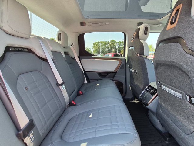 Used 2026 Rivian R1T Premium AWD/4WD image 20
