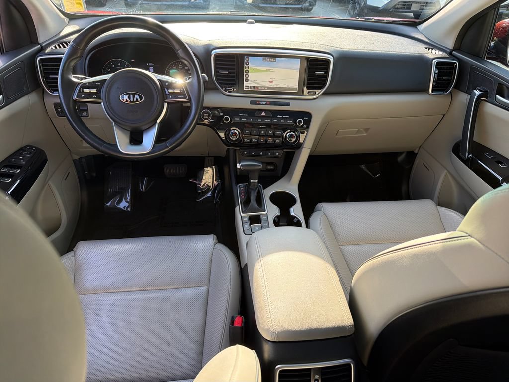 Used 2022 Kia Sportage EX w/ EX Technology Package FWD image 15