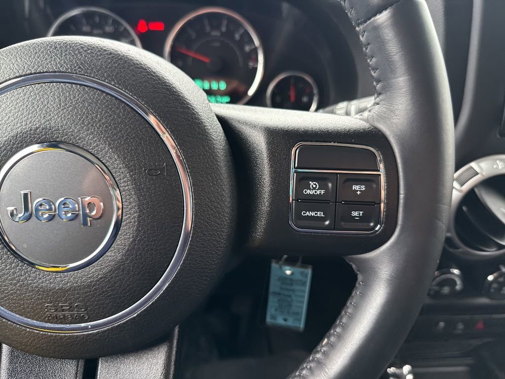 Used 2015 Jeep Wrangler Sahara w/ Connectivity Group image 20