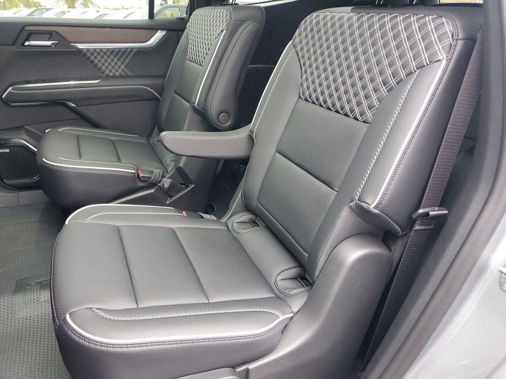 New 2026 GMC Acadia Denali w/ Super Cruise Package FWD image 15