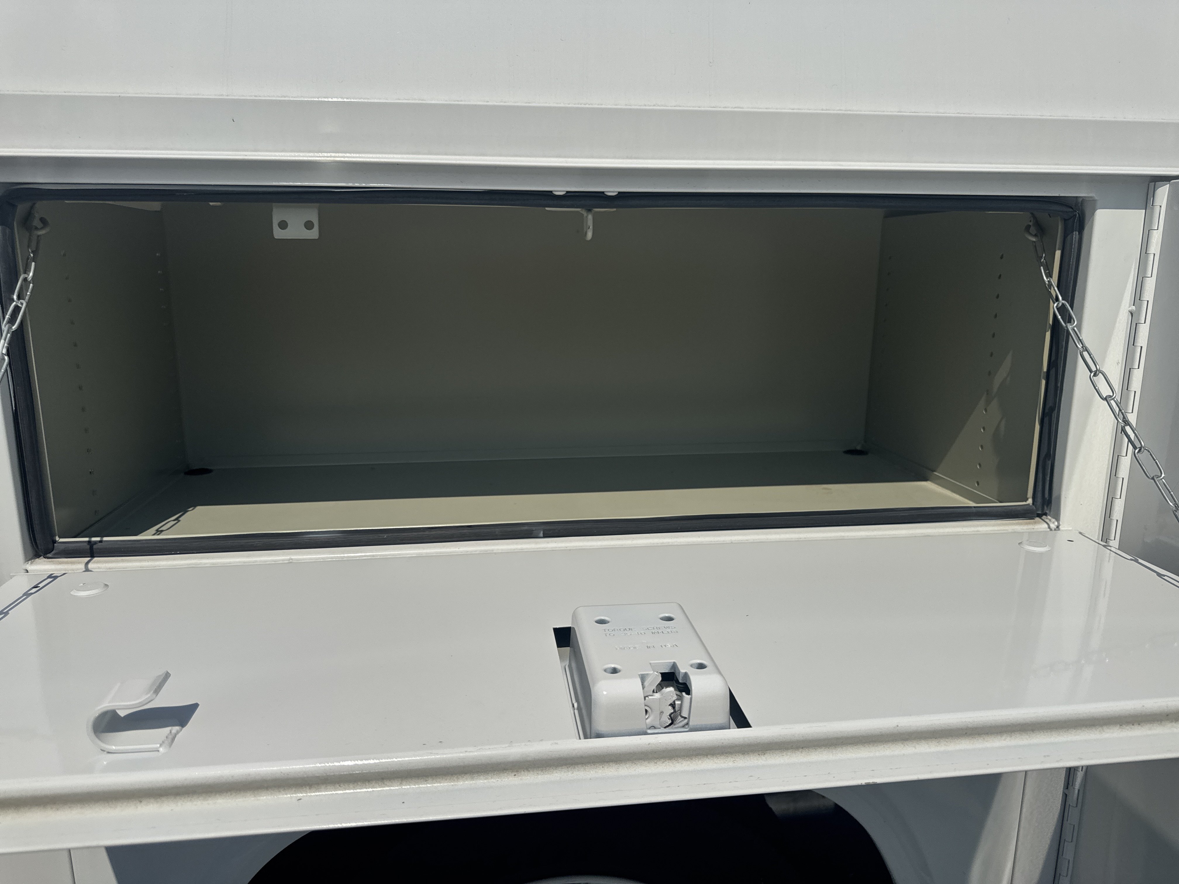Used 2024 Chevrolet Low Cab Forward RWD image 13